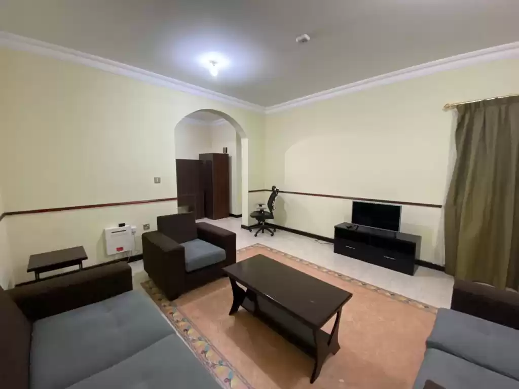 Wohn Klaar eigendom 3 Schlafzimmer F/F Wohnung  zu vermieten in Al Sadd , Doha #10479 - 1  image 