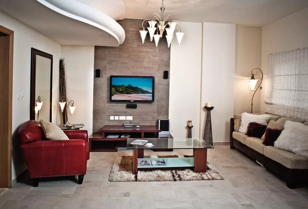 yerleşim Hazır Mülk 1 yatak odası F/F Apartman  kiralık içinde Al Sadd , Doha #10486 - 1  image 