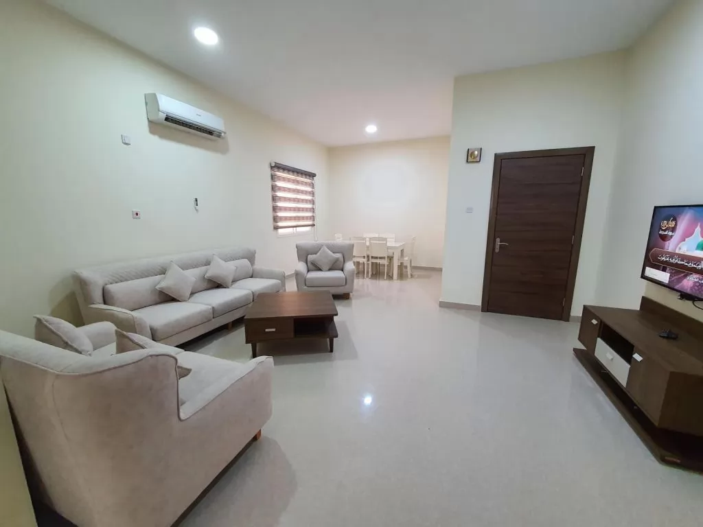 yerleşim Hazır Mülk 2 yatak odası F/F Apartman  kiralık içinde Al Sadd , Doha #10503 - 1  image 
