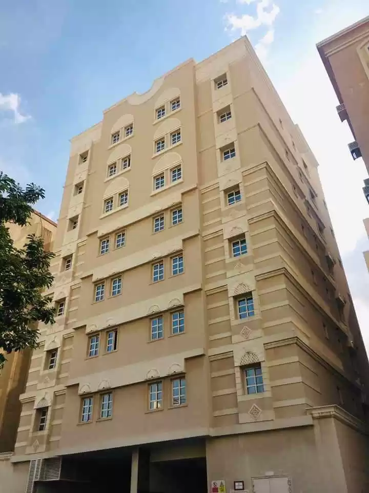 Residencial Listo Propiedad 3 dormitorios U / F Apartamento  alquiler en al-sad , Doha #10528 - 1  image 