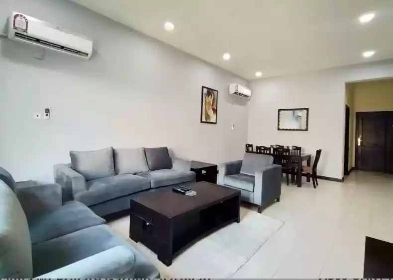 Residential Ready Property 2 Bedrooms F/F Townhouse  for rent in Al Sadd , Doha #10529 - 1  image 