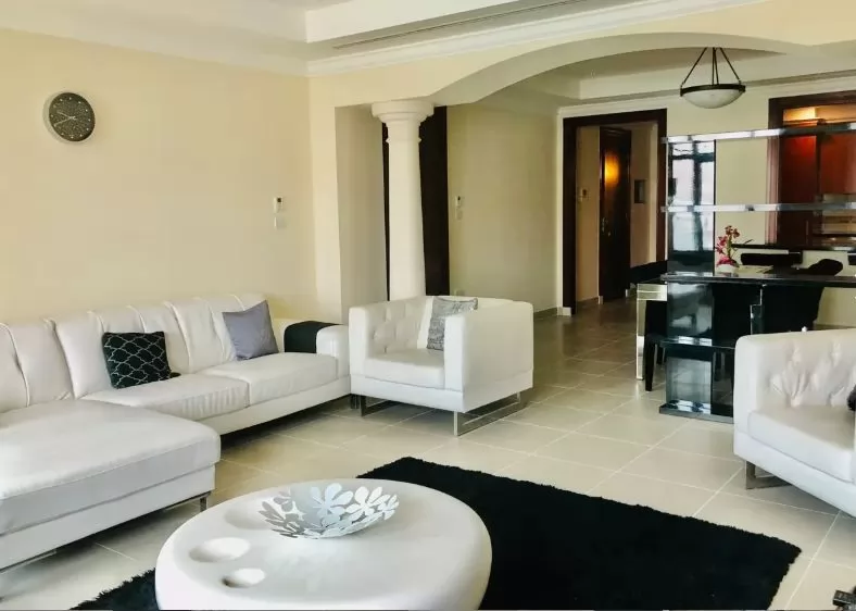 Residential Ready Property 2 Bedrooms F/F Apartment  for rent in The-Pearl-Qatar , Doha-Qatar #10531 - 1  image 
