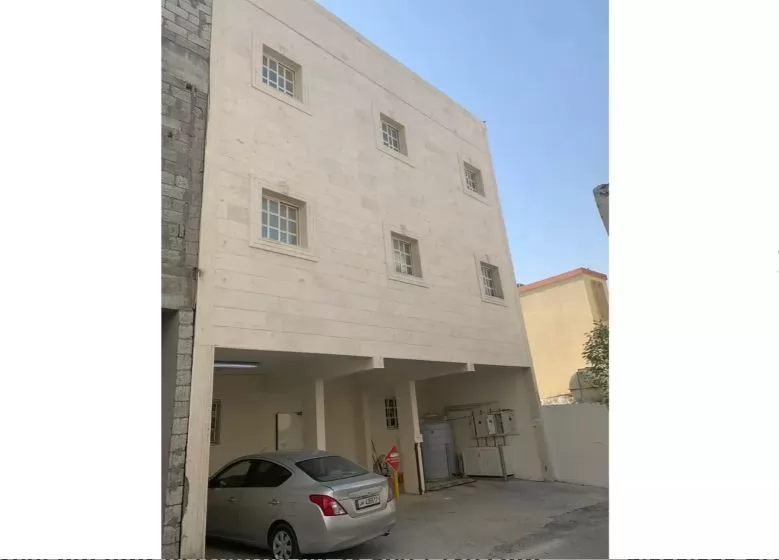 住宅 就绪物业 工作室 U/F 建造  出售 在 萨德 , 多哈 #10546 - 1  image 