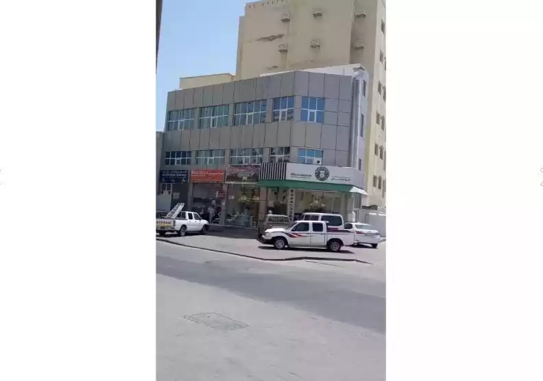 Commercial Ready Property U/F Building  for sale in Al Sadd , Doha #10553 - 1  image 