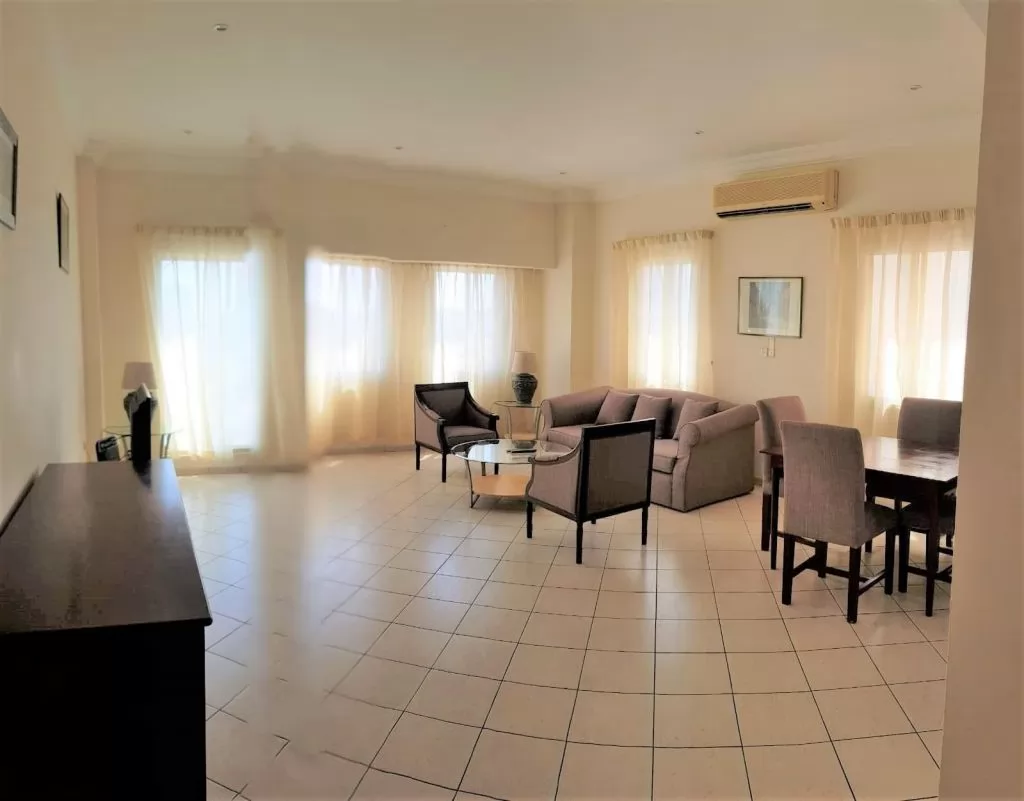 Residential Property 1 Bedroom F/F Apartment  for rent in Mushaireb , Doha-Qatar #10582 - 2  image 