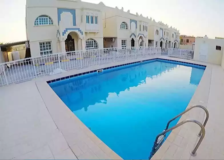 Résidentiel Propriété prête 1 chambre F / F Appartement  a louer au Al-Sadd , Doha #10588 - 1  image 