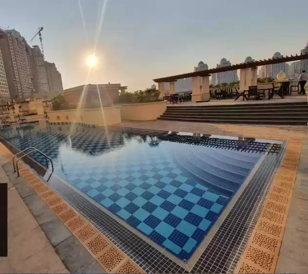 Résidentiel Propriété prête 1 chambre F / F Appartement  a louer au Al-Sadd , Doha #10597 - 1  image 