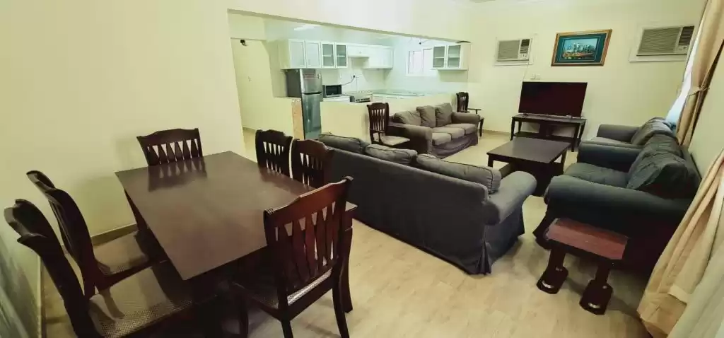 Residential Ready Property 2 Bedrooms F/F Apartment  for rent in Al Sadd , Doha #10601 - 1  image 