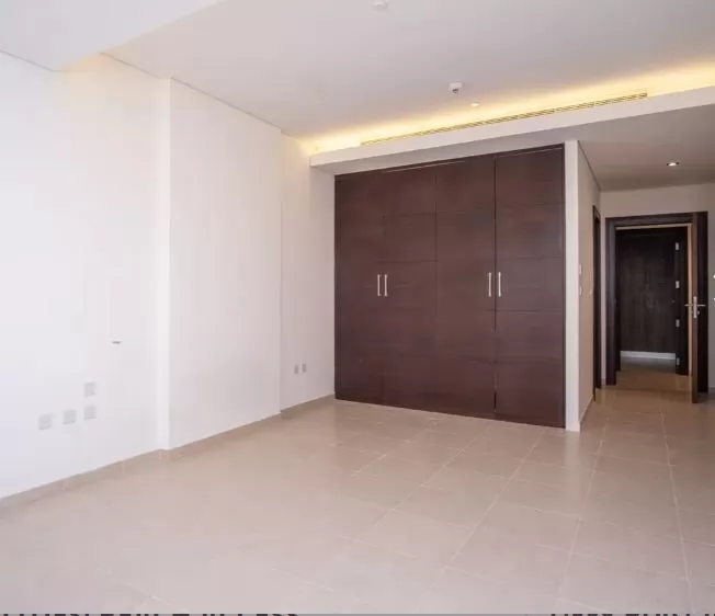 yerleşim Hazır Mülk 1 yatak odası S/F Apartman  kiralık içinde Al Sadd , Doha #10637 - 1  image 