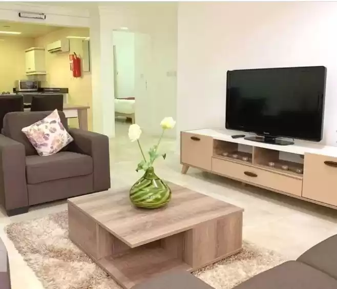 Residential Ready Property 2 Bedrooms F/F Apartment  for rent in Al Sadd , Doha #10685 - 1  image 