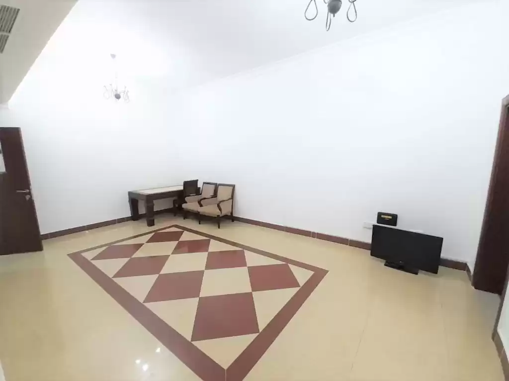 住宅 就绪物业 2 间卧室 楼/楼 公寓  出租 在 萨德 , 多哈 #10701 - 1  image 