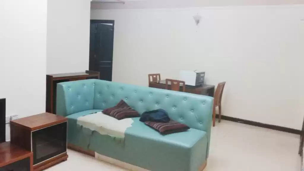 Residential Ready Property 2 Bedrooms S/F Apartment  for rent in Al Sadd , Doha #10702 - 1  image 