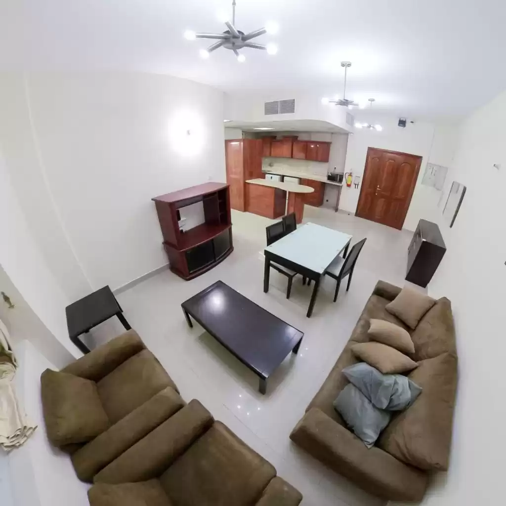 yerleşim Hazır Mülk 2 yatak odası F/F Apartman  kiralık içinde Al Sadd , Doha #10726 - 1  image 