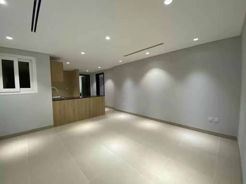Résidentiel Propriété prête 1 chambre S / F Appartement  a louer au Al-Sadd , Doha #10727 - 1  image 