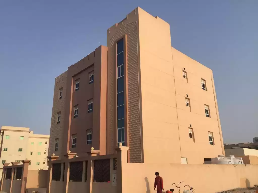 Residencial Listo Propiedad 3 dormitorios U / F Apartamento  alquiler en al-sad , Doha #10729 - 1  image 
