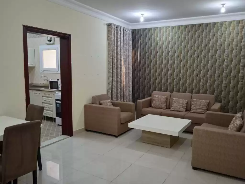 Residential Ready Property 2 Bedrooms F/F Apartment  for rent in Al Sadd , Doha #10741 - 1  image 