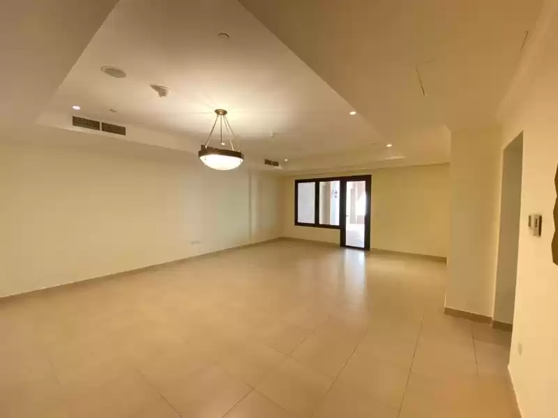 Residential Ready Property 2 Bedrooms S/F Apartment  for rent in Al Sadd , Doha #10756 - 1  image 