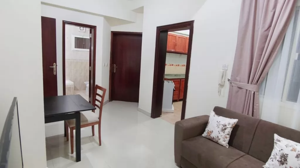 Residential Ready Property 1 Bedroom F/F Apartment  for rent in Al Sadd , Doha #10795 - 1  image 