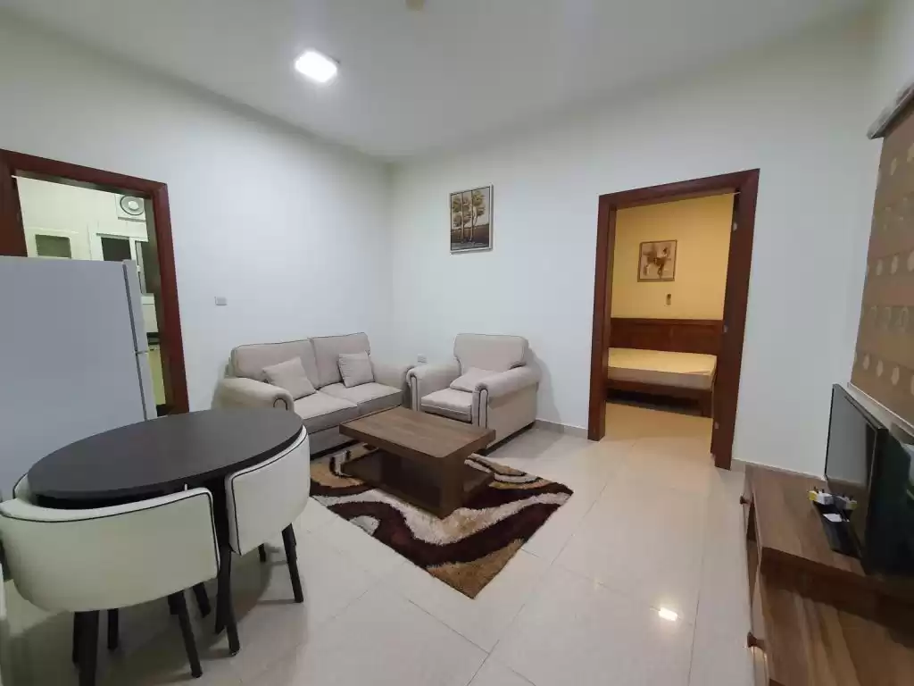 Wohn Klaar eigendom 1 Schlafzimmer F/F Wohnung  zu vermieten in Al Sadd , Doha #10804 - 1  image 