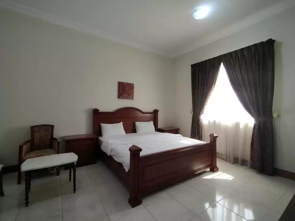Residential Ready Property Studio F/F Apartment  for rent in Al Sadd , Doha #10852 - 1  image 