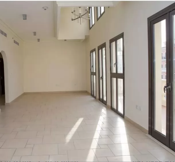 Wohn Klaar eigendom 3 Schlafzimmer S/F Wohnung  zu verkaufen in Al Sadd , Doha #10898 - 1  image 