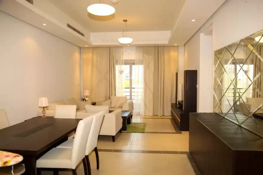 Residential Ready Property 2 Bedrooms F/F Apartment  for rent in Al Sadd , Doha #10940 - 1  image 