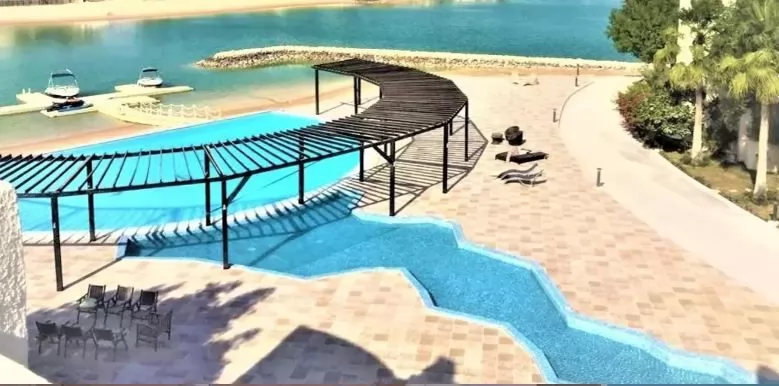 yerleşim Hazır Mülk 7+ Yatak Odası S/F Müstakil Villa  satılık içinde Al Sadd , Doha #10954 - 1  image 
