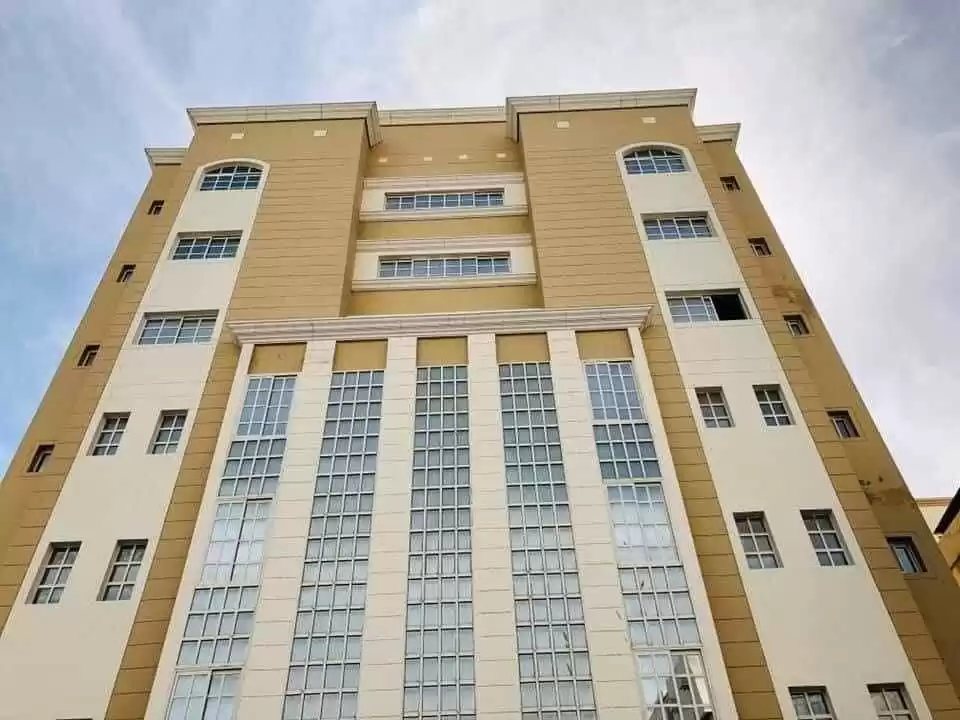 Résidentiel Propriété prête 1 chambre U / f Appartement  a louer au Al-Sadd , Doha #10987 - 1  image 