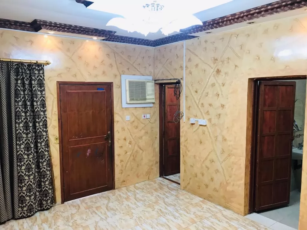 住宅 就绪物业 1 间卧室 U/F 公寓  出租 在 萨德 , 多哈 #10995 - 1  image 