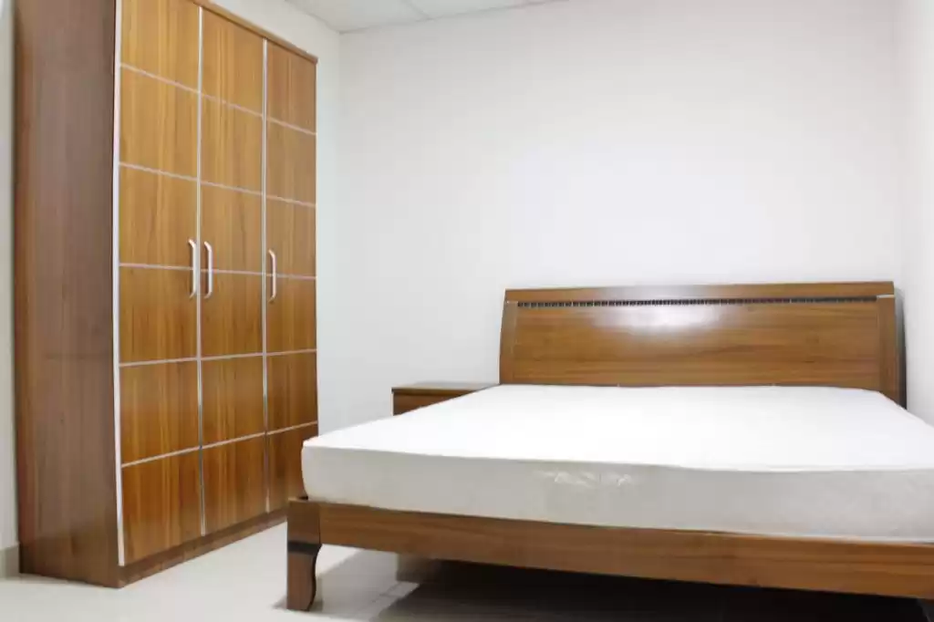 Wohn Klaar eigendom 1 Schlafzimmer F/F Wohnung  zu vermieten in Al Sadd , Doha #11006 - 1  image 