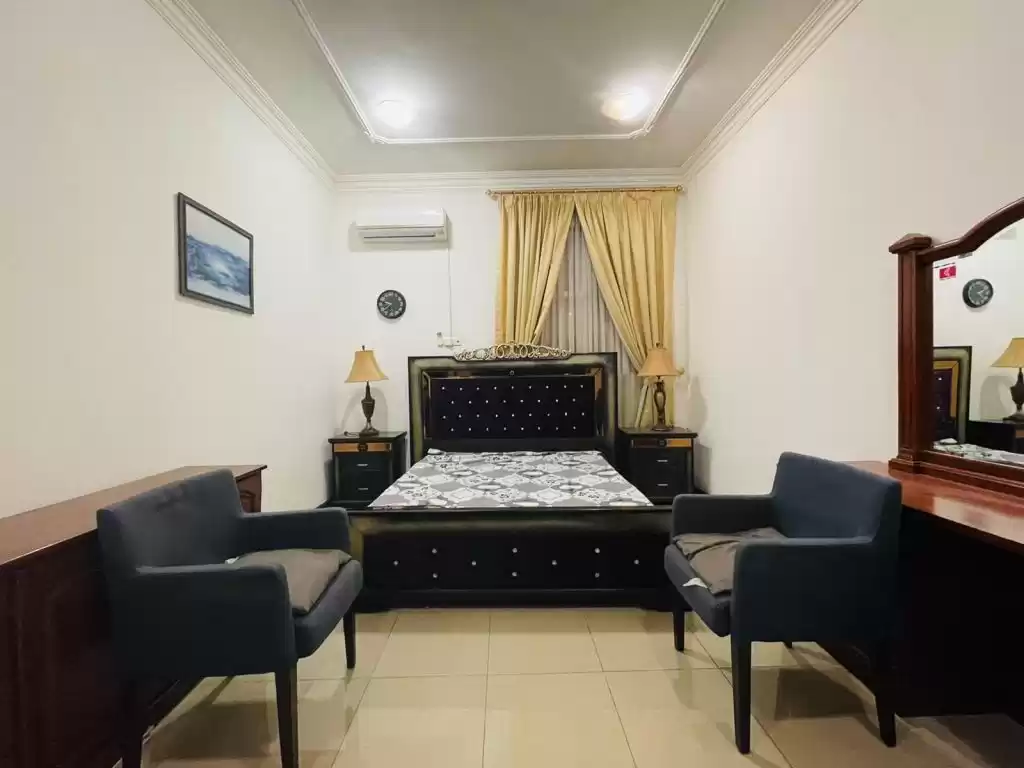 Residential Ready Property Studio F/F Apartment  for rent in Al Sadd , Doha #11014 - 1  image 