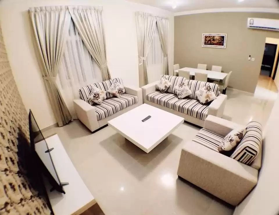 Wohn Klaar eigendom 2 Schlafzimmer F/F Wohnung  zu vermieten in Al Sadd , Doha #11031 - 1  image 