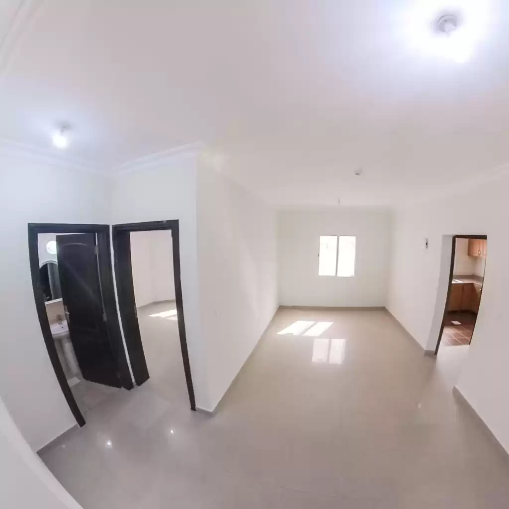 Residential Ready Property 1 Bedroom U/F Apartment  for rent in Al Sadd , Doha #11063 - 1  image 