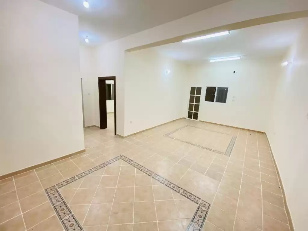 Wohn Klaar eigendom 3 Schlafzimmer U/F Wohnung  zu vermieten in Al Sadd , Doha #11089 - 1  image 