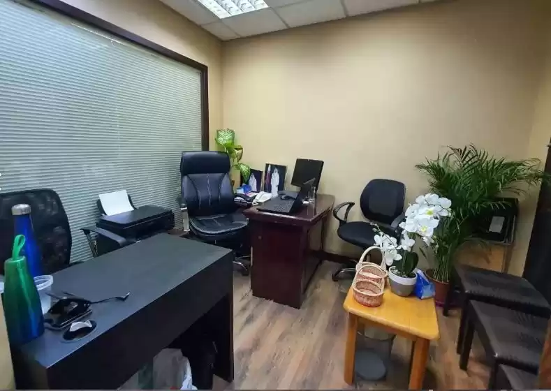 Commercial Ready Property S/F Office  for rent in Doha #11141 - 1  image 
