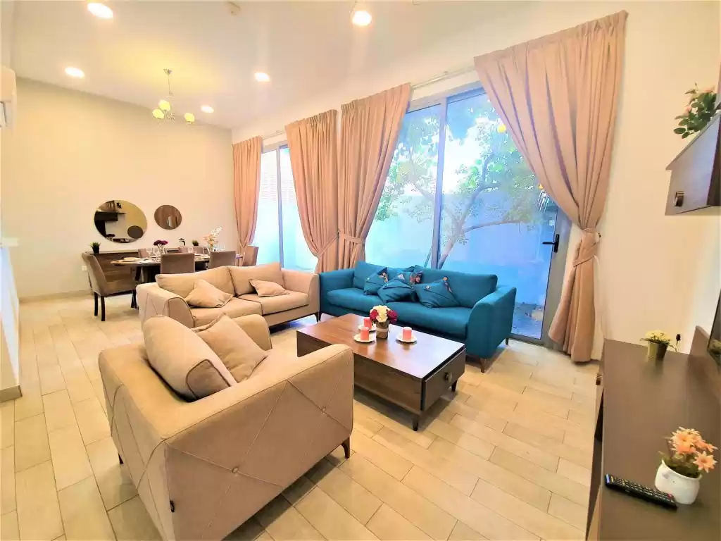 Résidentiel Propriété prête 4 chambres F / F Villa à Compound  a louer au Al-Sadd , Doha #11166 - 1  image 