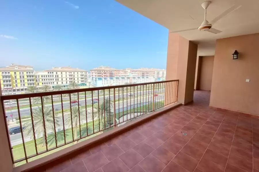 Résidentiel Propriété prête 2 chambres S / F Appartement  a louer au Al-Sadd , Doha #11197 - 1  image 