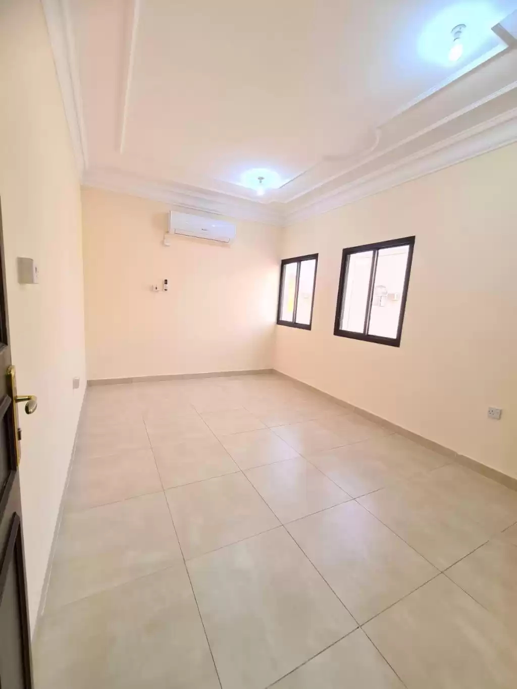 Residencial Listo Propiedad 1 dormitorio U / F Apartamento  alquiler en al-sad , Doha #11209 - 1  image 