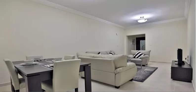 Residential Property 1 Bedroom F/F Apartment  for rent in Fereej-Bin-Mahmoud , Doha-Qatar #11247 - 1  image 