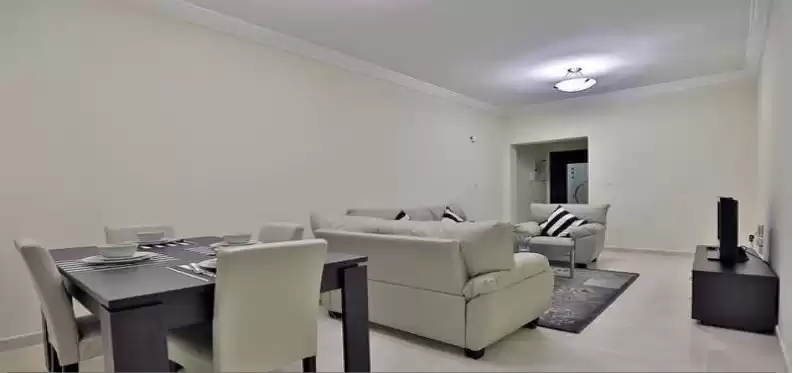 Wohn Klaar eigendom 1 Schlafzimmer F/F Wohnung  zu vermieten in Al Sadd , Doha #11247 - 1  image 