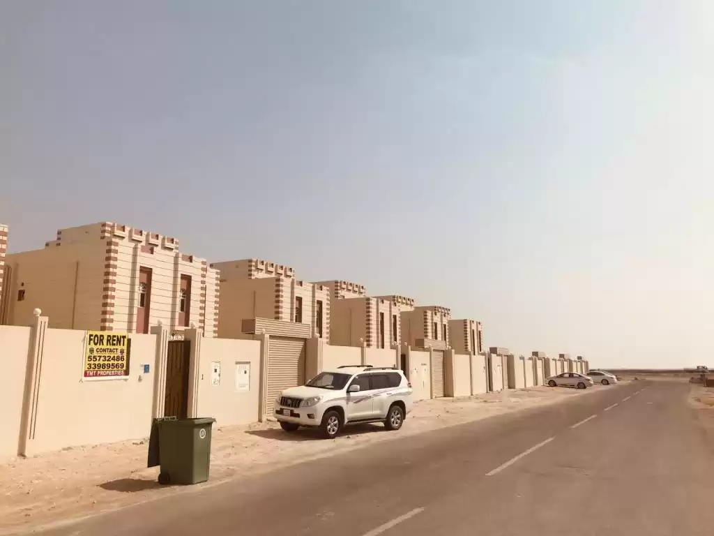 Жилой Готовая недвижимость 7+ спален С/Ж Вилла в комплексе  в аренду в Аль-Садд , Доха #11260 - 1  image 