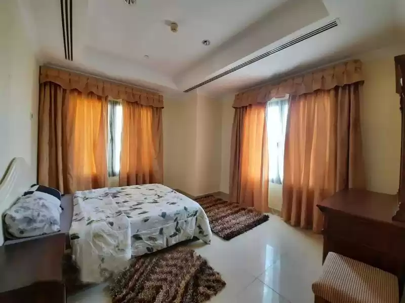 Wohn Klaar eigendom 3 + Magd Schlafzimmer F/F Wohnung  zu verkaufen in Al Sadd , Doha #11318 - 1  image 