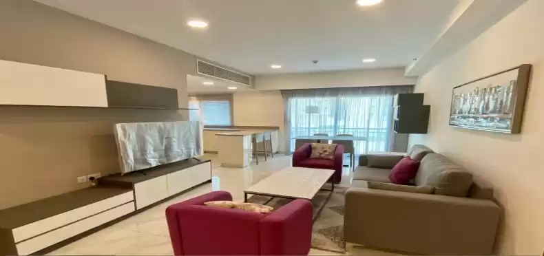Residential Ready Property 2 Bedrooms F/F Apartment  for rent in Al Sadd , Doha #11340 - 1  image 