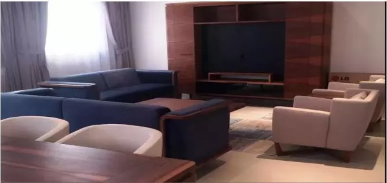 Résidentiel Propriété prête 2 chambres F / F Appartement  a louer au Al-Sadd , Doha #11343 - 1  image 