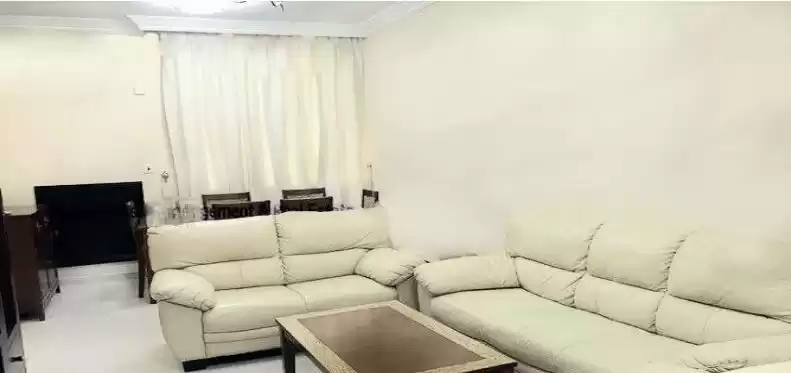 Résidentiel Propriété prête 3 chambres F / F Appartement  a louer au Al-Sadd , Doha #11351 - 1  image 