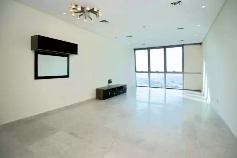 Wohn Klaar eigendom 2 Schlafzimmer S/F Wohnung  zu vermieten in Al Sadd , Doha #11452 - 1  image 