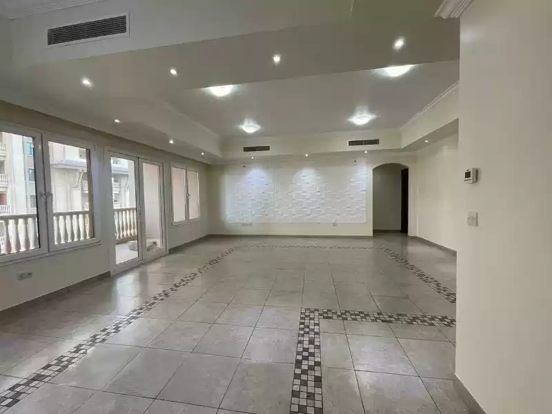 Residencial Listo Propiedad 3 + habitaciones de servicio S / F Apartamento  venta en al-sad , Doha #11496 - 1  image 