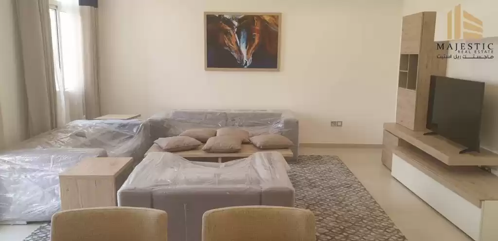 Residential Ready Property 2 Bedrooms F/F Villa in Compound  for rent in Al Sadd , Doha #11527 - 1  image 