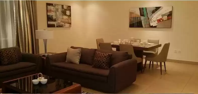 Résidentiel Propriété prête 2 chambres S / F Appartement  a louer au Al-Sadd , Doha #11617 - 1  image 
