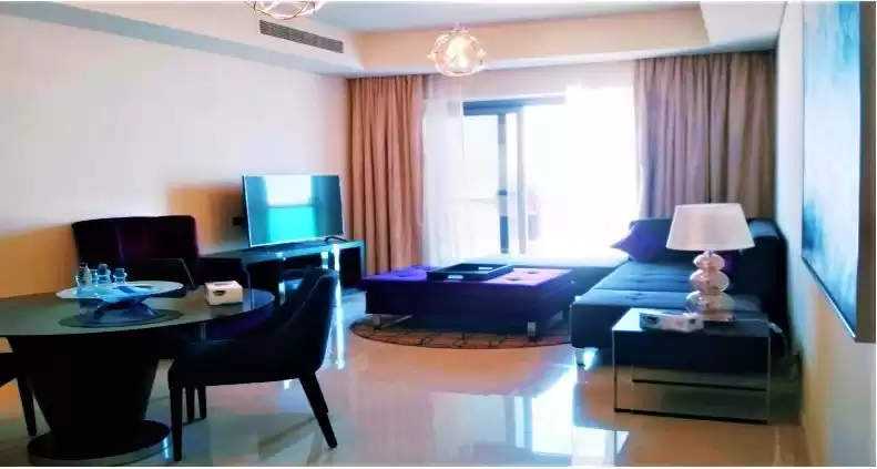 Wohn Klaar eigendom 2 Schlafzimmer F/F Wohnung  zu vermieten in Al Sadd , Doha #11686 - 1  image 